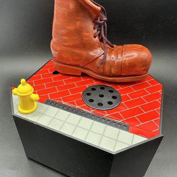 Vintage Poynter Cigarette Butt Stompin Ashtray Display w/ Boot 1977 see VIDEO - Picture 10 of 16